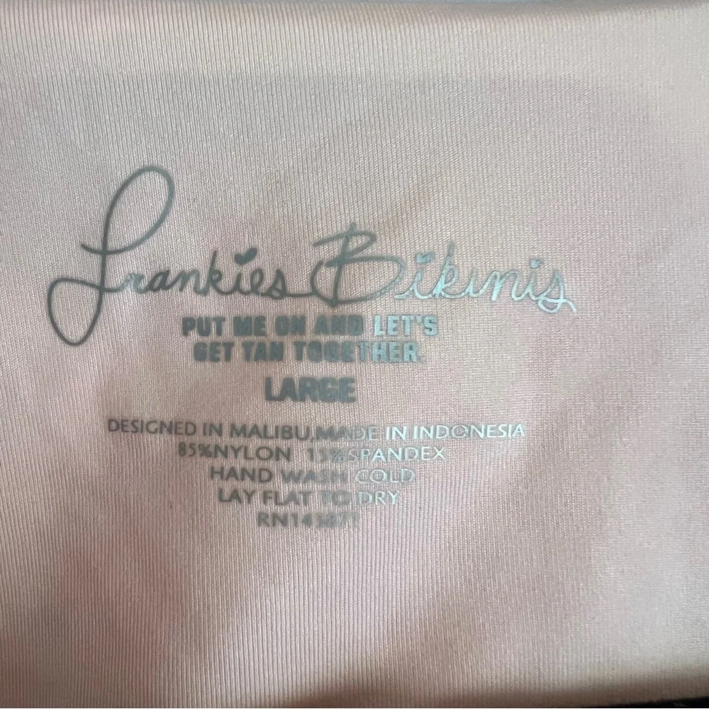 NWT Frankie's Bikinis Revolve Jessie Bikini Top in Wildflower Print Pink Blue L